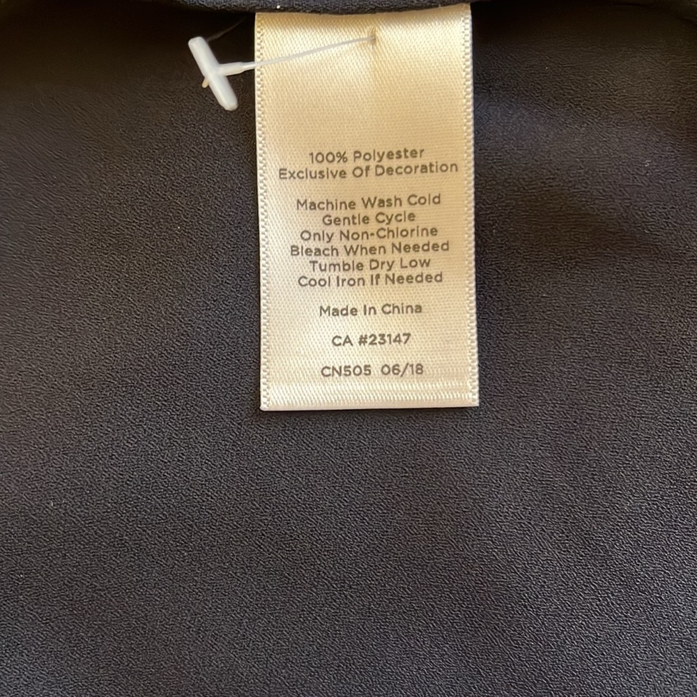 Talbots Sleeveless Shell - Picture 6 of 6